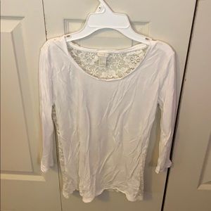 Long sleeve with lace back